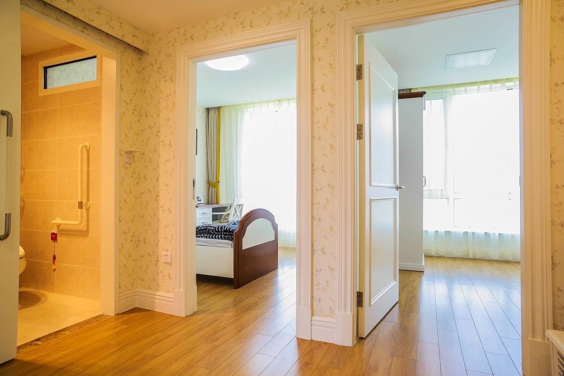 公寓收费标准东四街道光大汇晨老年公寓城心颐养配套齐全CQ9电子【2026最新】北京东城区交通便利的老年(图35)